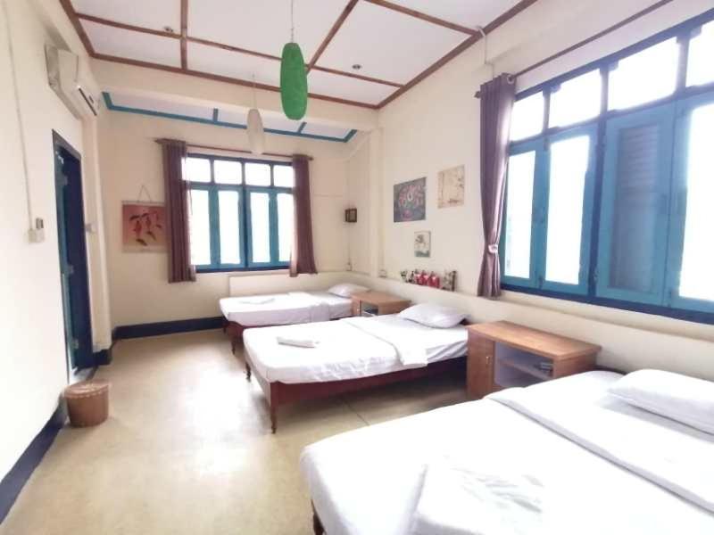 Viradesa Guesthouse Luang Prabang Esterno foto
