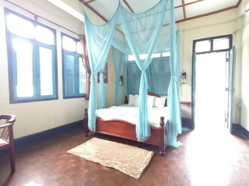 Viradesa Guesthouse Luang Prabang Esterno foto