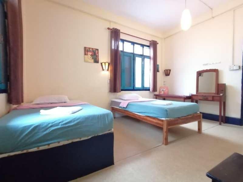 Viradesa Guesthouse Luang Prabang Esterno foto