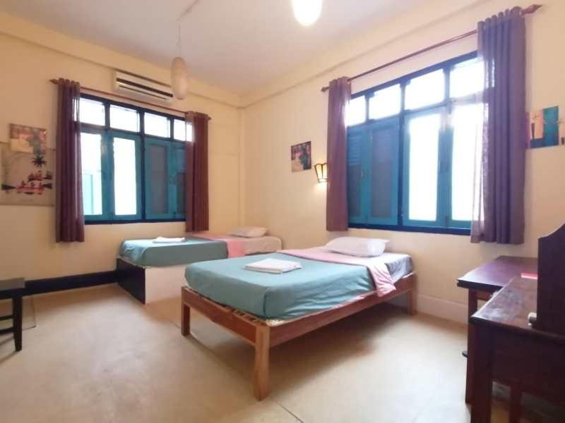 Viradesa Guesthouse Luang Prabang Esterno foto