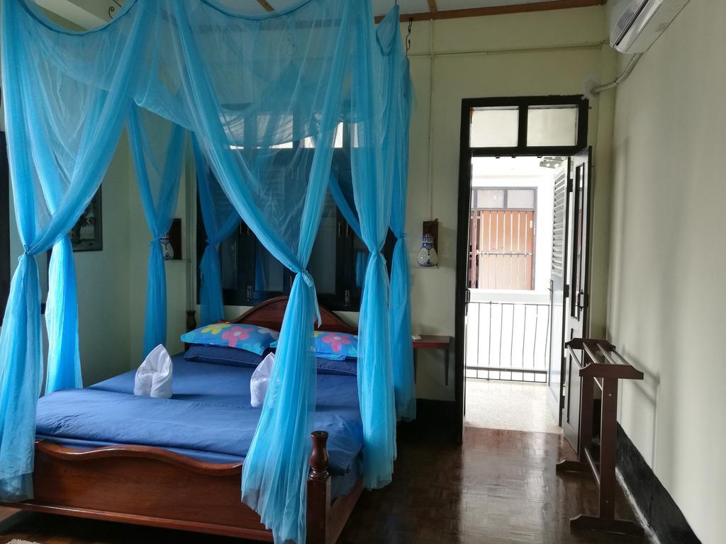 Viradesa Guesthouse Luang Prabang Esterno foto