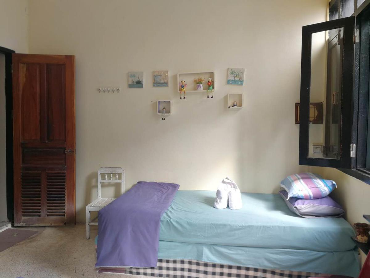 Viradesa Guesthouse Luang Prabang Esterno foto