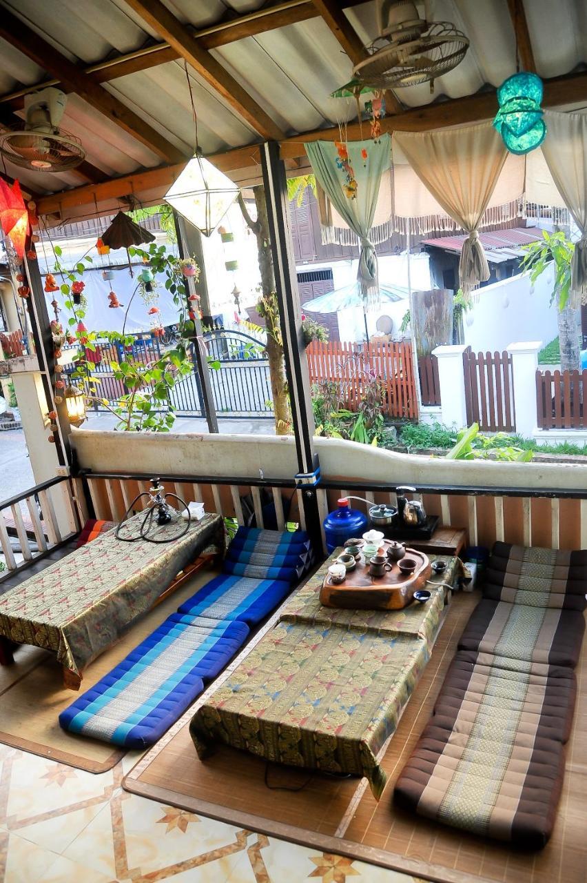 Viradesa Guesthouse Luang Prabang Esterno foto
