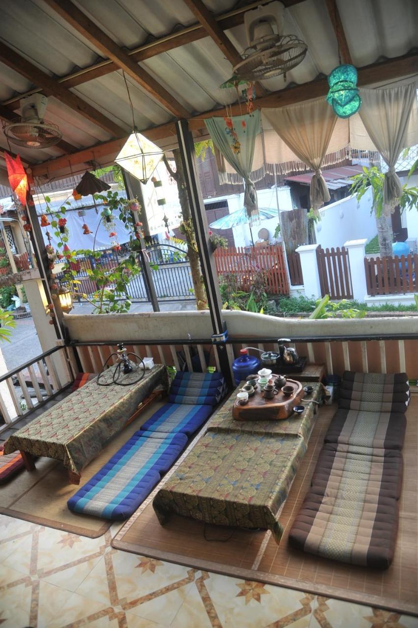 Viradesa Guesthouse Luang Prabang Esterno foto