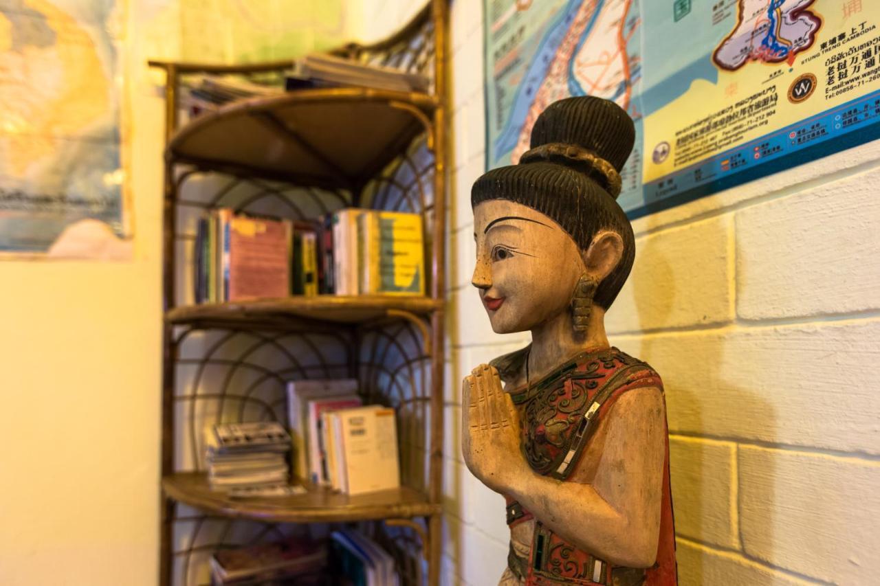 Viradesa Guesthouse Luang Prabang Esterno foto